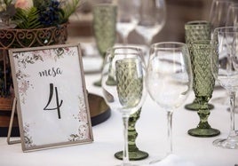 Detalle de un banquete de boda.