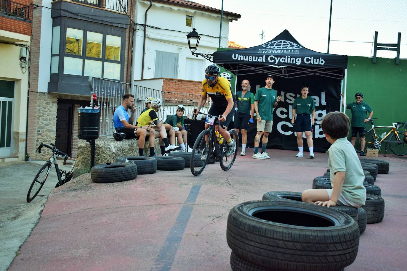 Iván Ganzábal y Ruth Aldea vencen en la primera edición de la &#039;Daroca Hill Climb&#039;