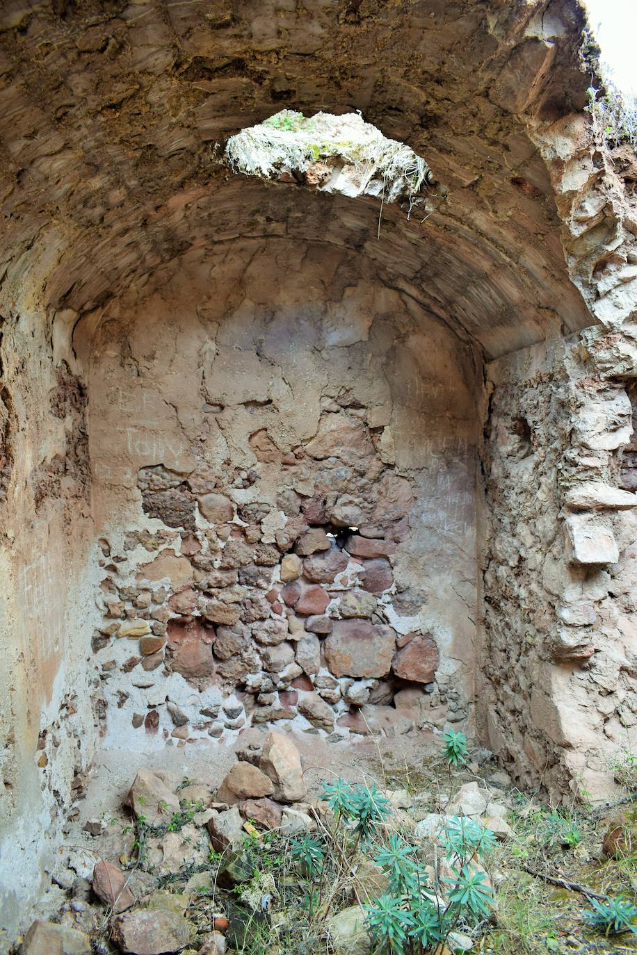 San Prudencio luce desbrozado