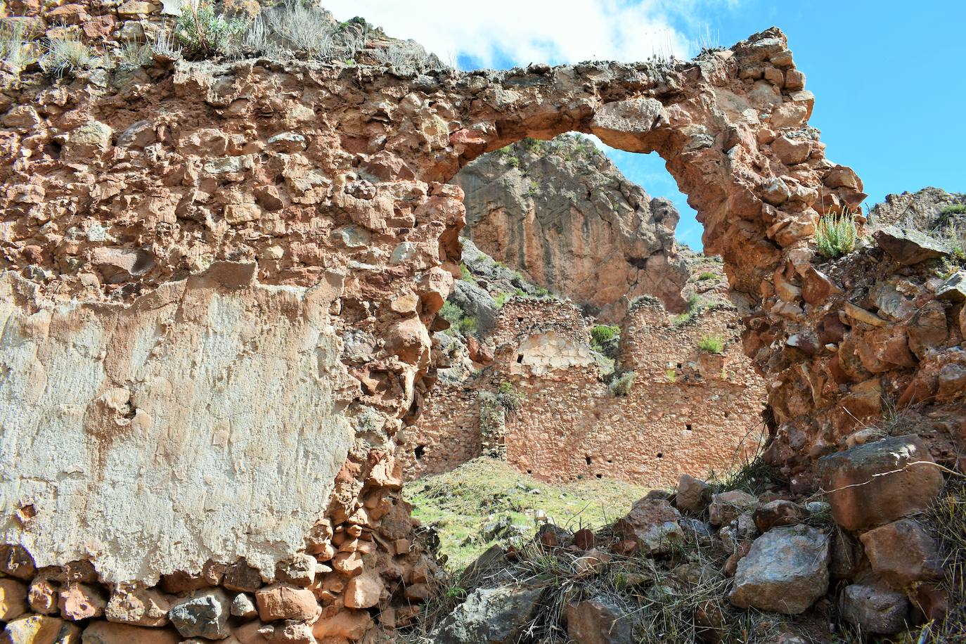 San Prudencio luce desbrozado