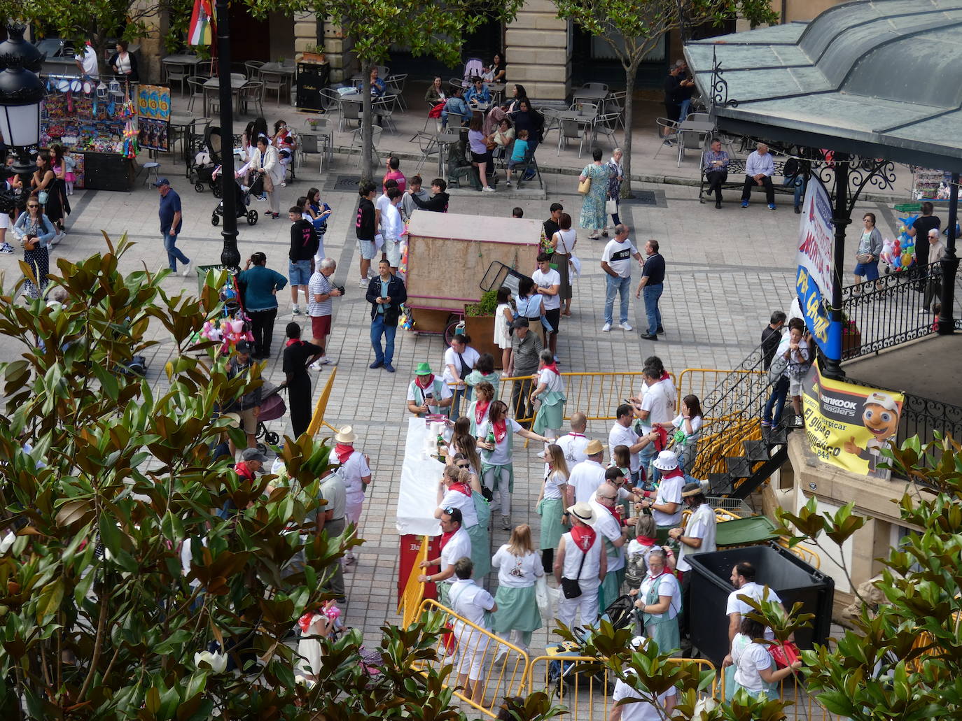 El disparo del cohete en Haro, en imágenes