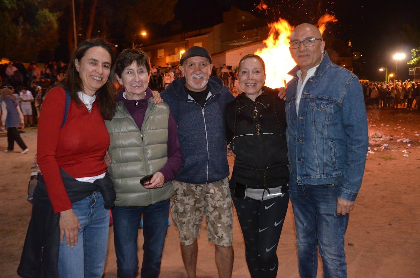 Las hogueras de San Juan arden en toda La Rioja