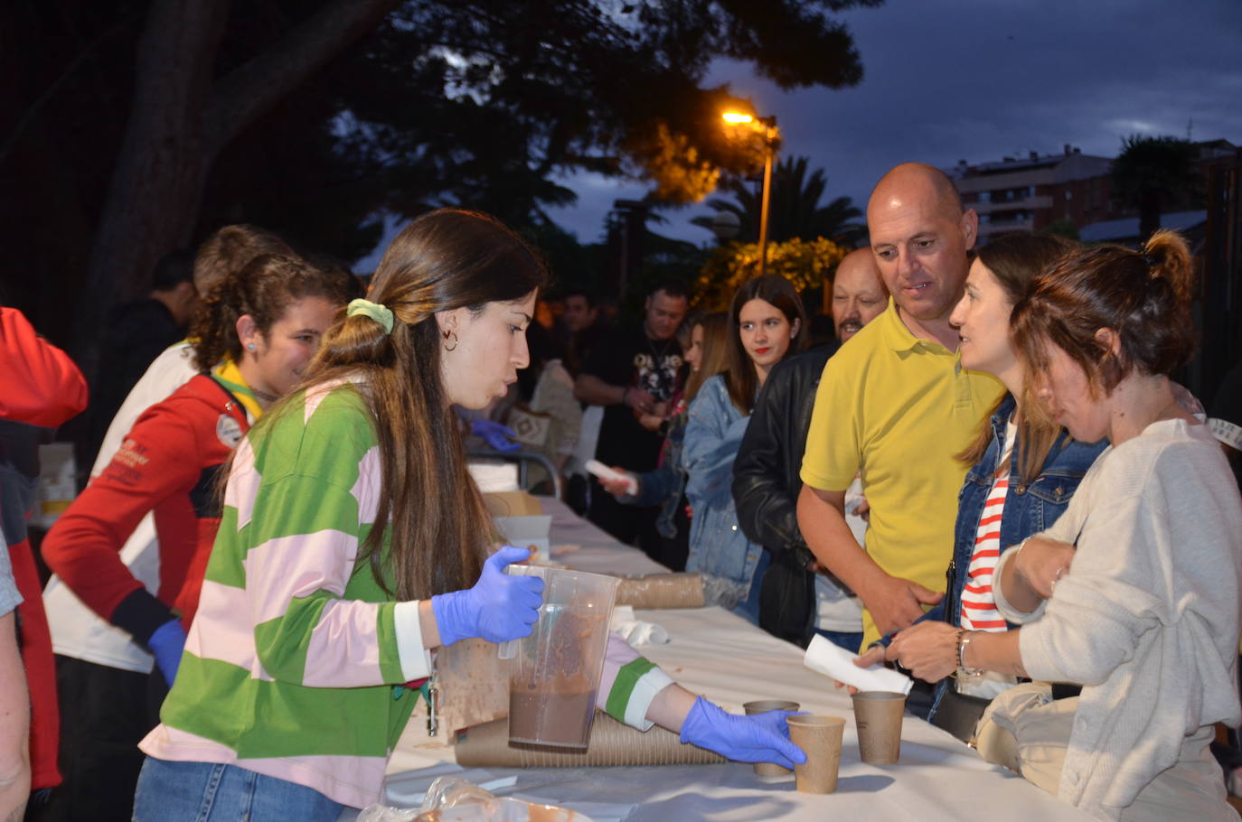 Las hogueras de San Juan arden en toda La Rioja