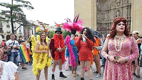 La imágenes del orgullo LGTBIQ+ en Logroño