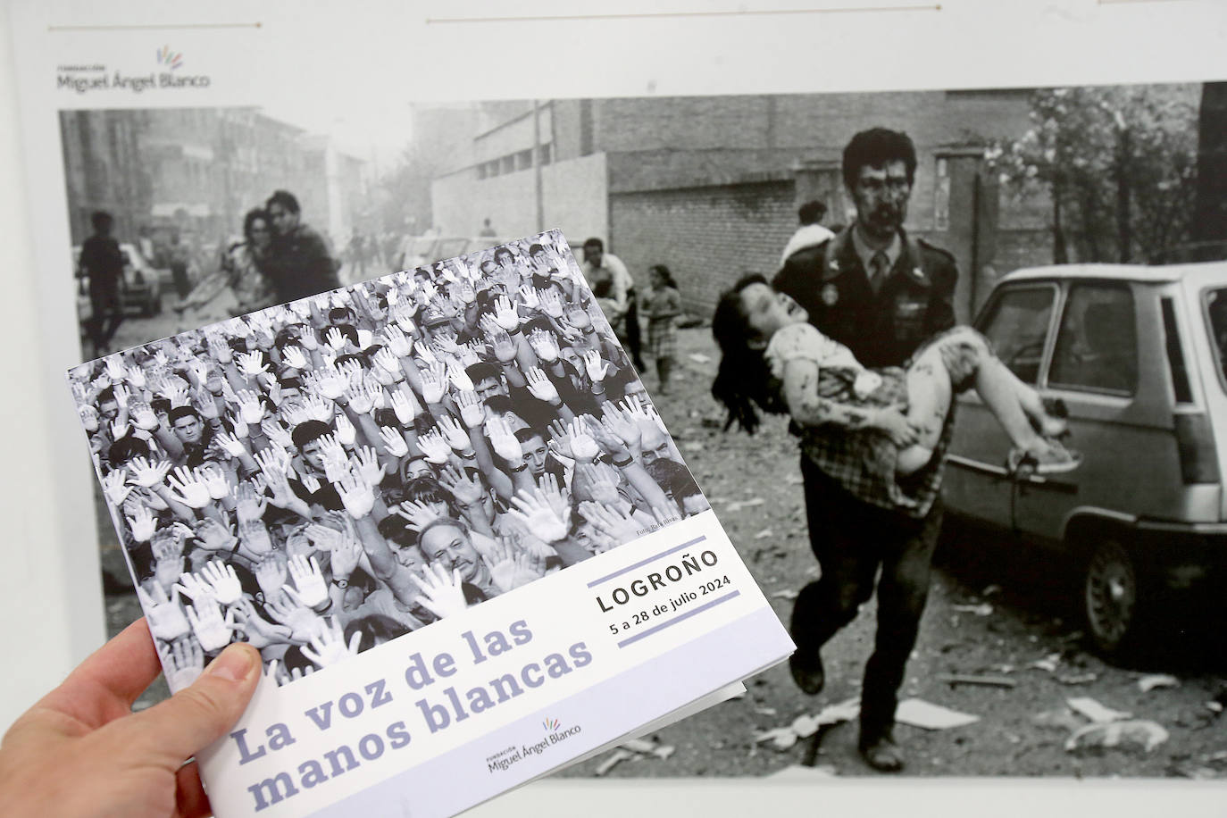 Exposición &#039;La voz de las manos blancas&#039;, en Logroño