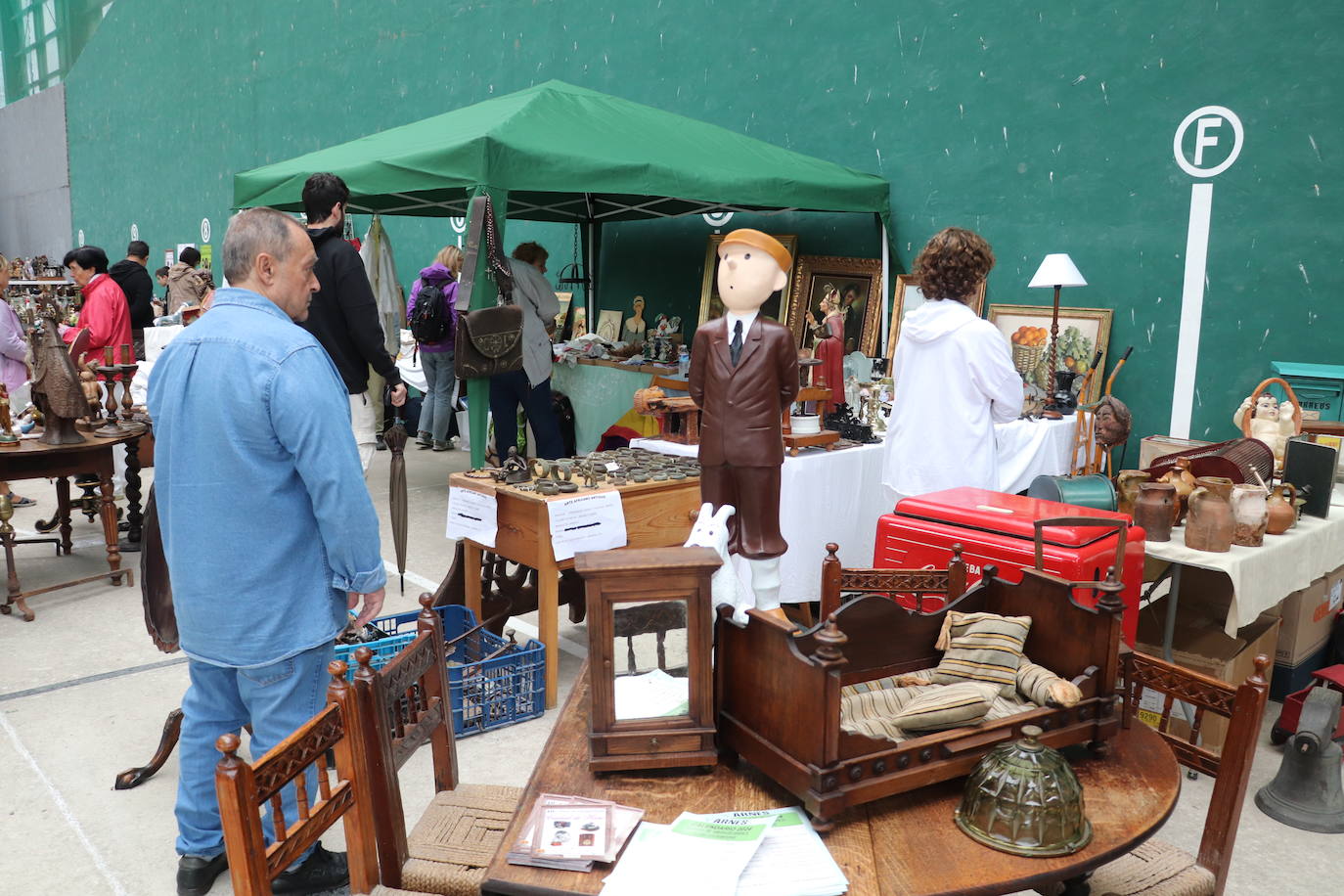 Las imágenes de la XII Feria Nacional de Antigüedades de Munilla