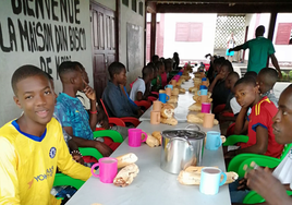 Niños atendidos por Ruiz.