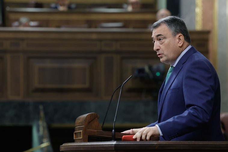 Aitor Esteban (PNV) durante su intervención en el Congreso este miércoles.