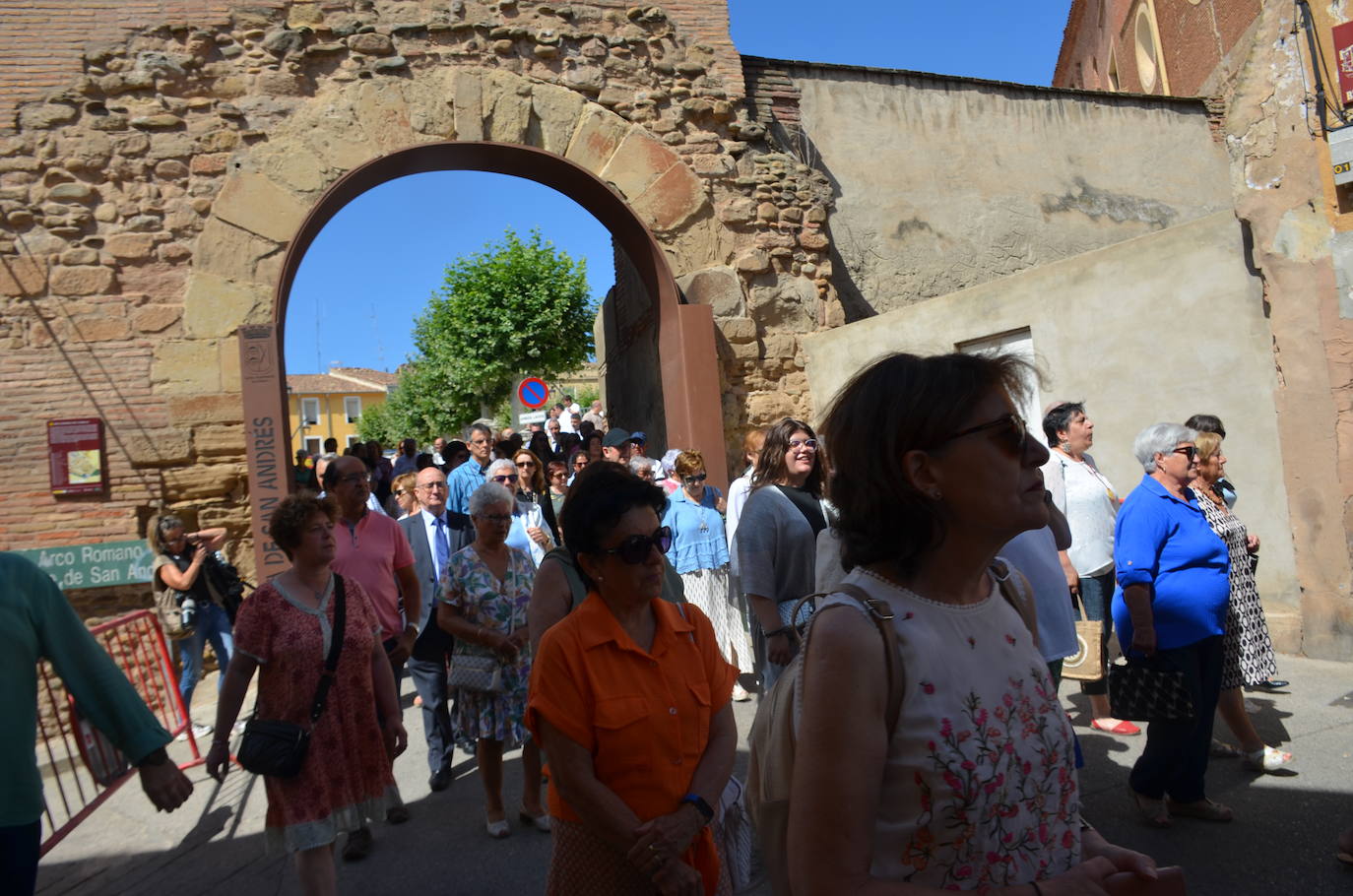 La mejores fotos de la procesión con la virgen del Planillo