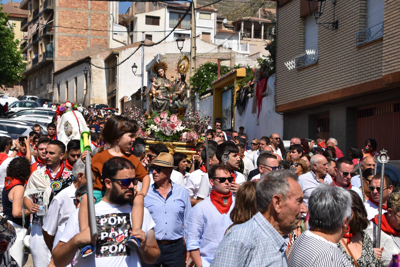 Búscate en las fiestas de Santa Ana de Cervera