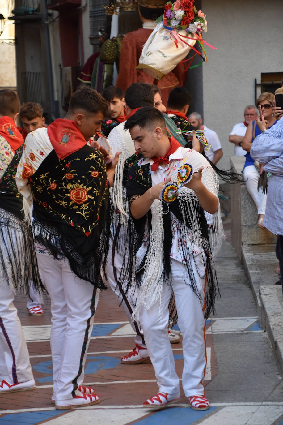 Búscate en las fiestas de Santa Ana de Cervera