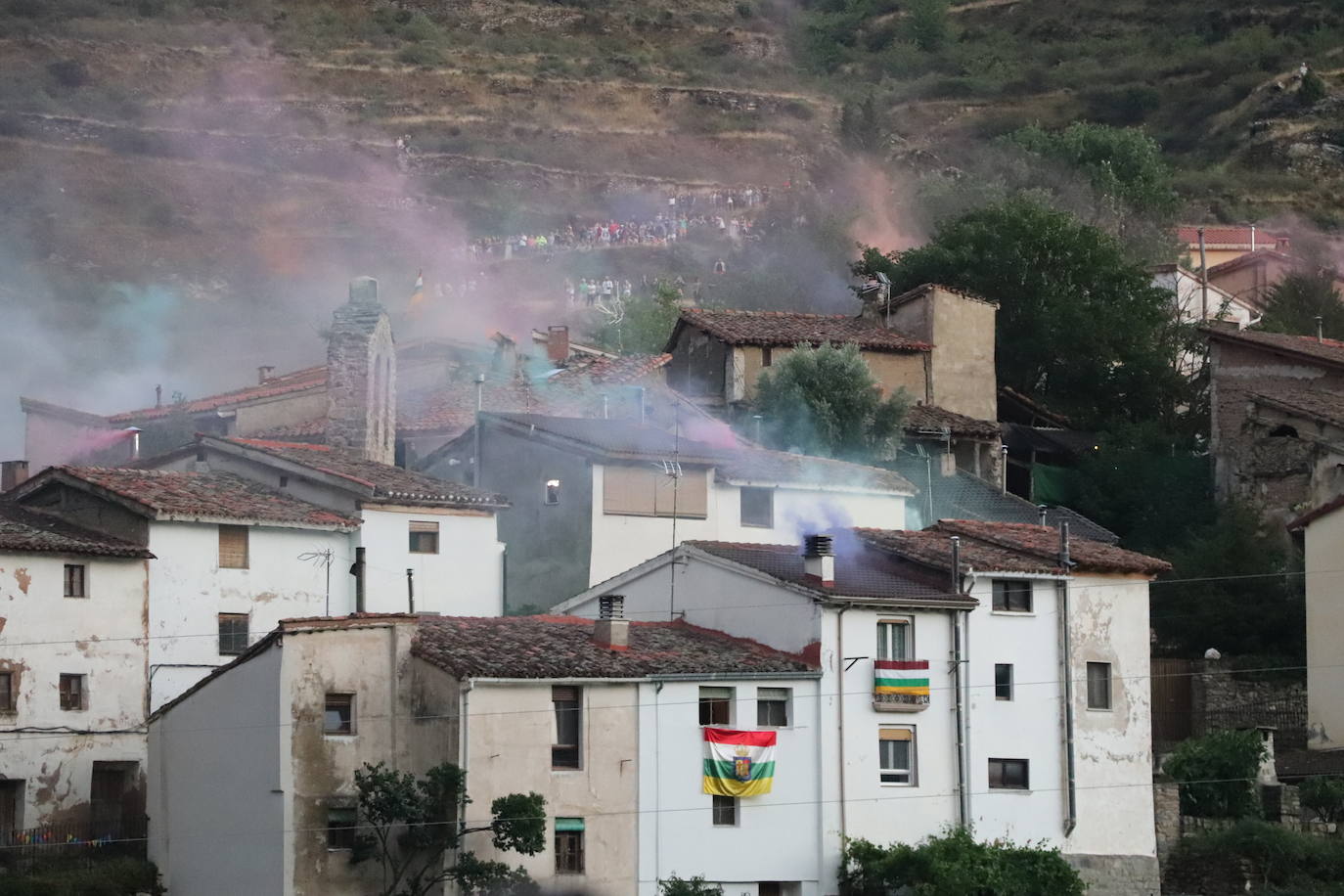Fiesta del humo en Peroblasco
