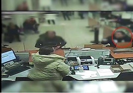 Imagen de uno de los robos a entidades bancarias llevados a cabo por la banda desarticulada.