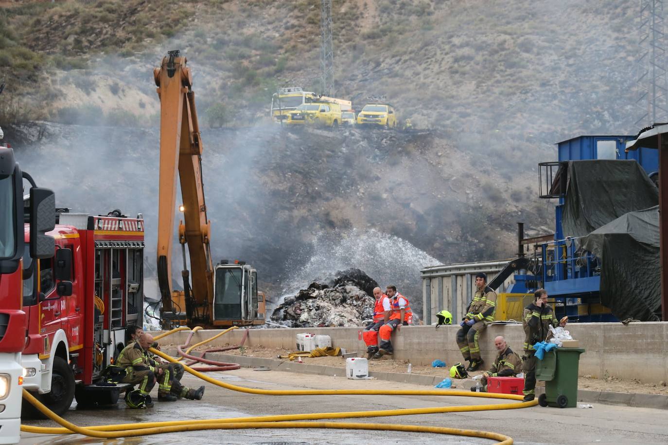 Las imágenes del incendio de Recirsa