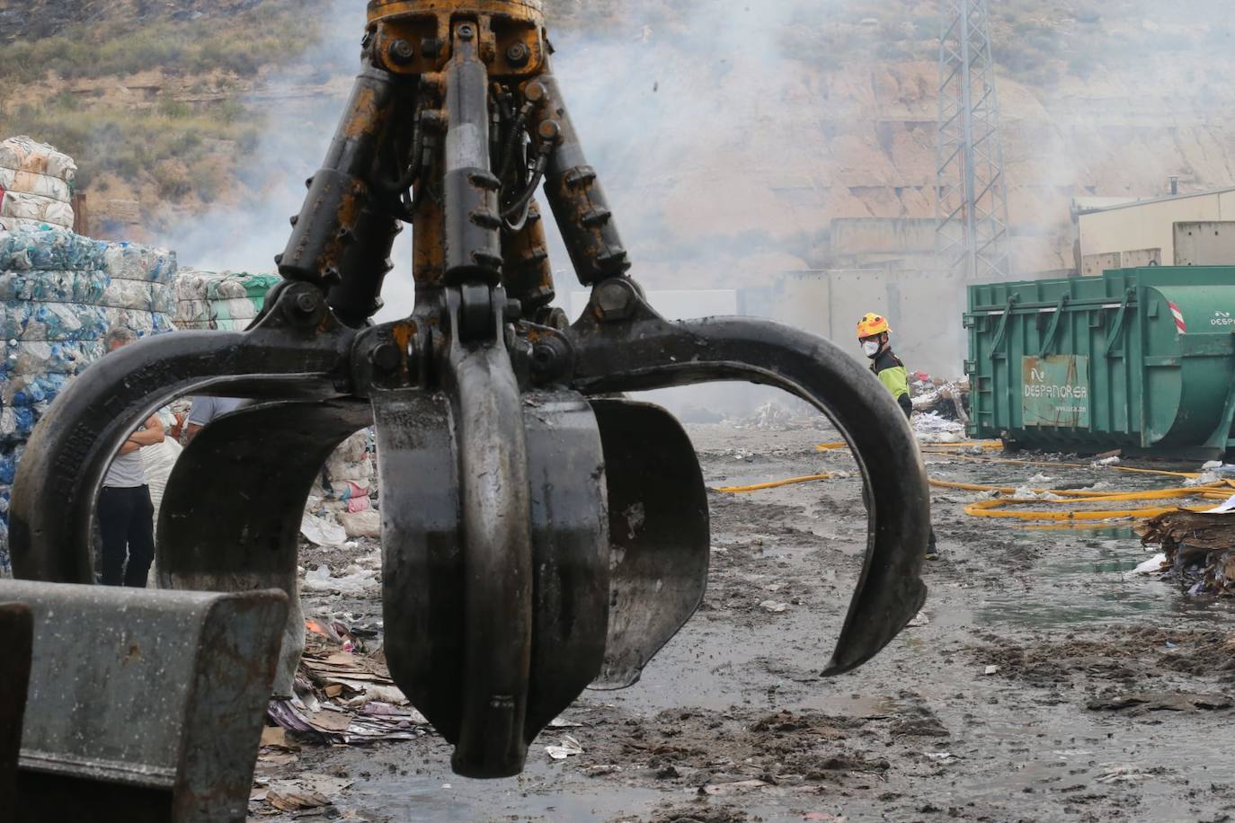 Las imágenes del incendio de Recirsa