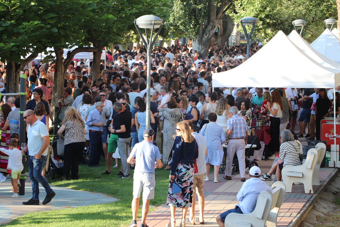 Búscate en la XIII Bodegas en la Calle