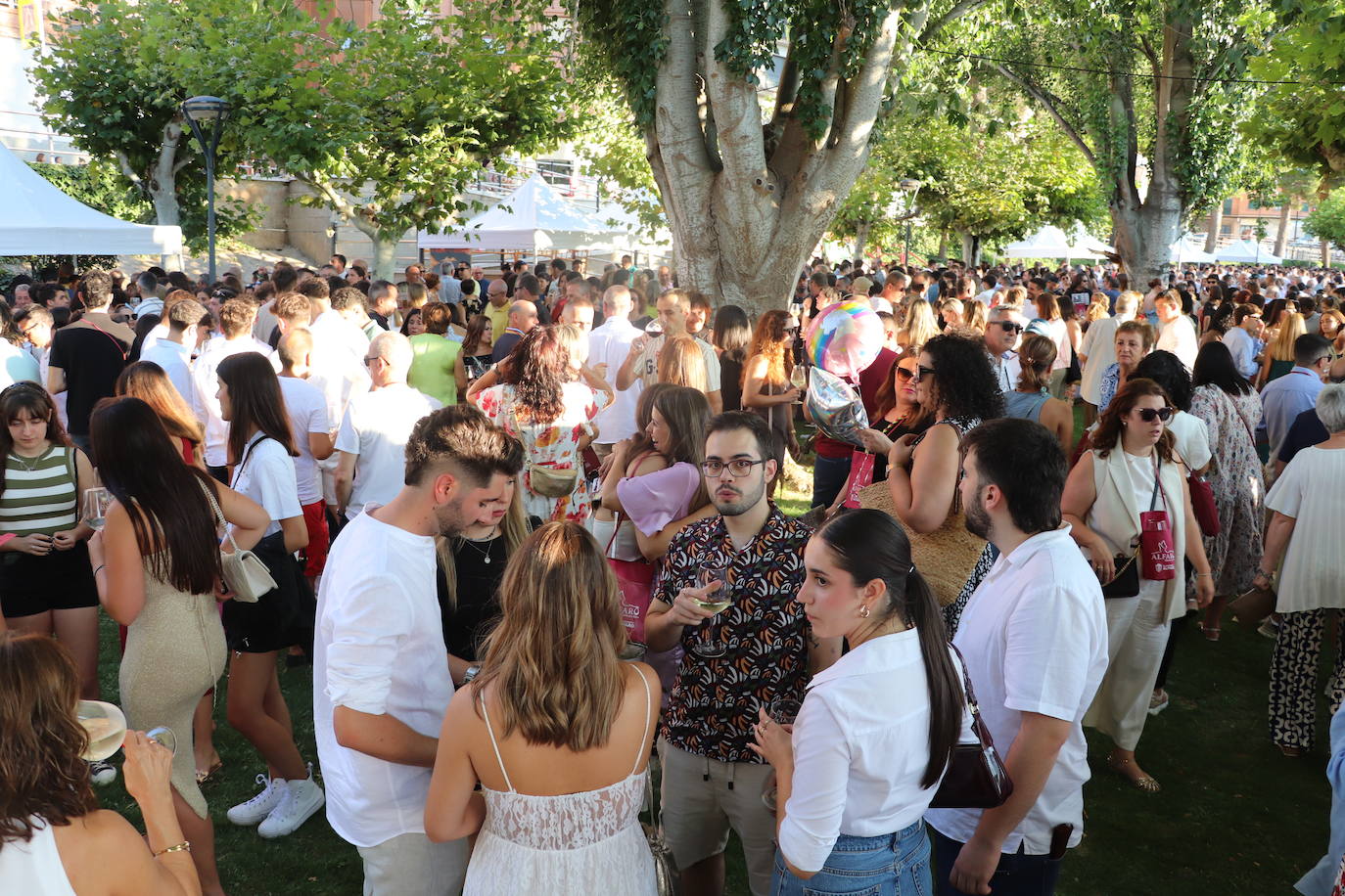 Búscate en la XIII Bodegas en la Calle