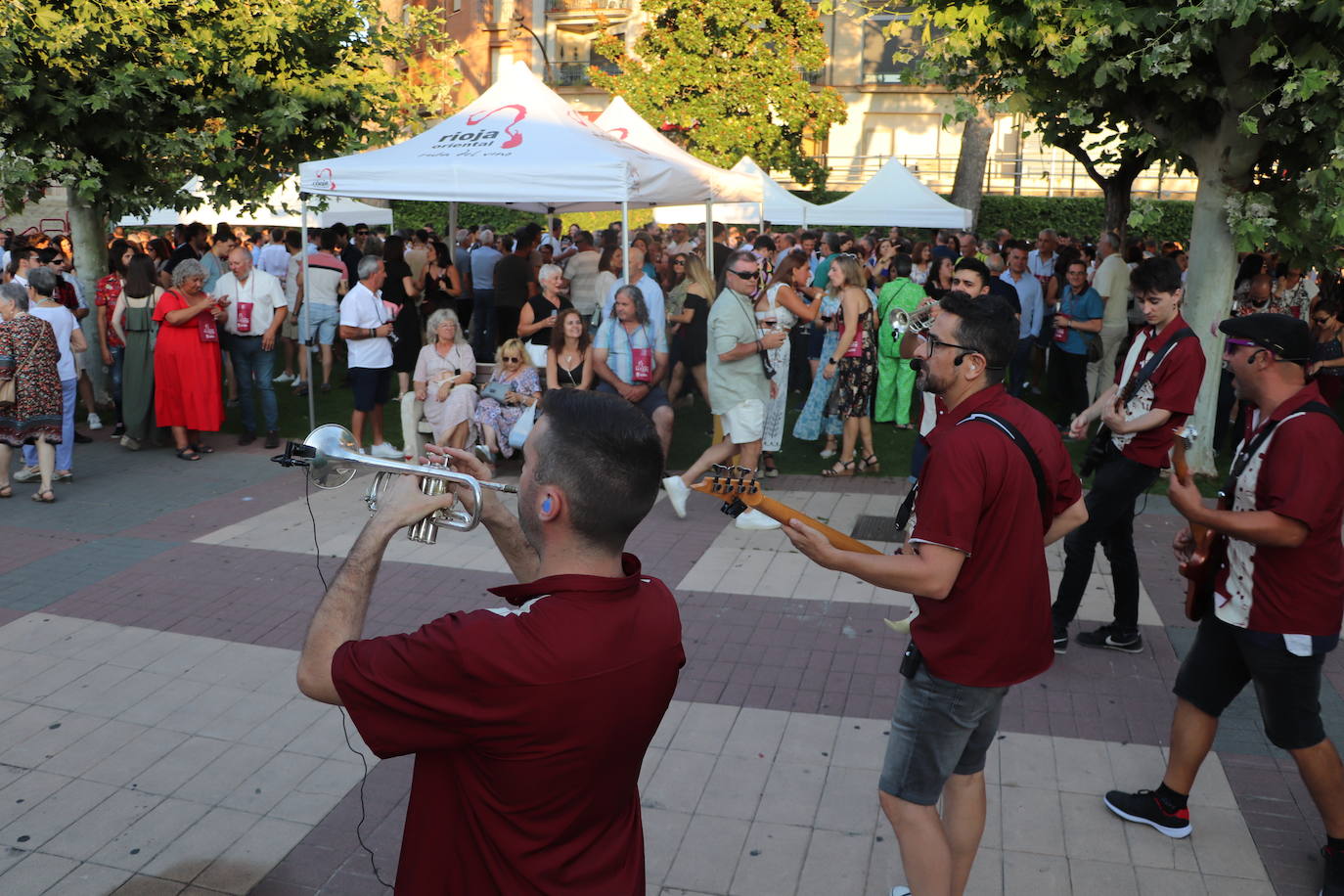 Búscate en la XIII Bodegas en la Calle