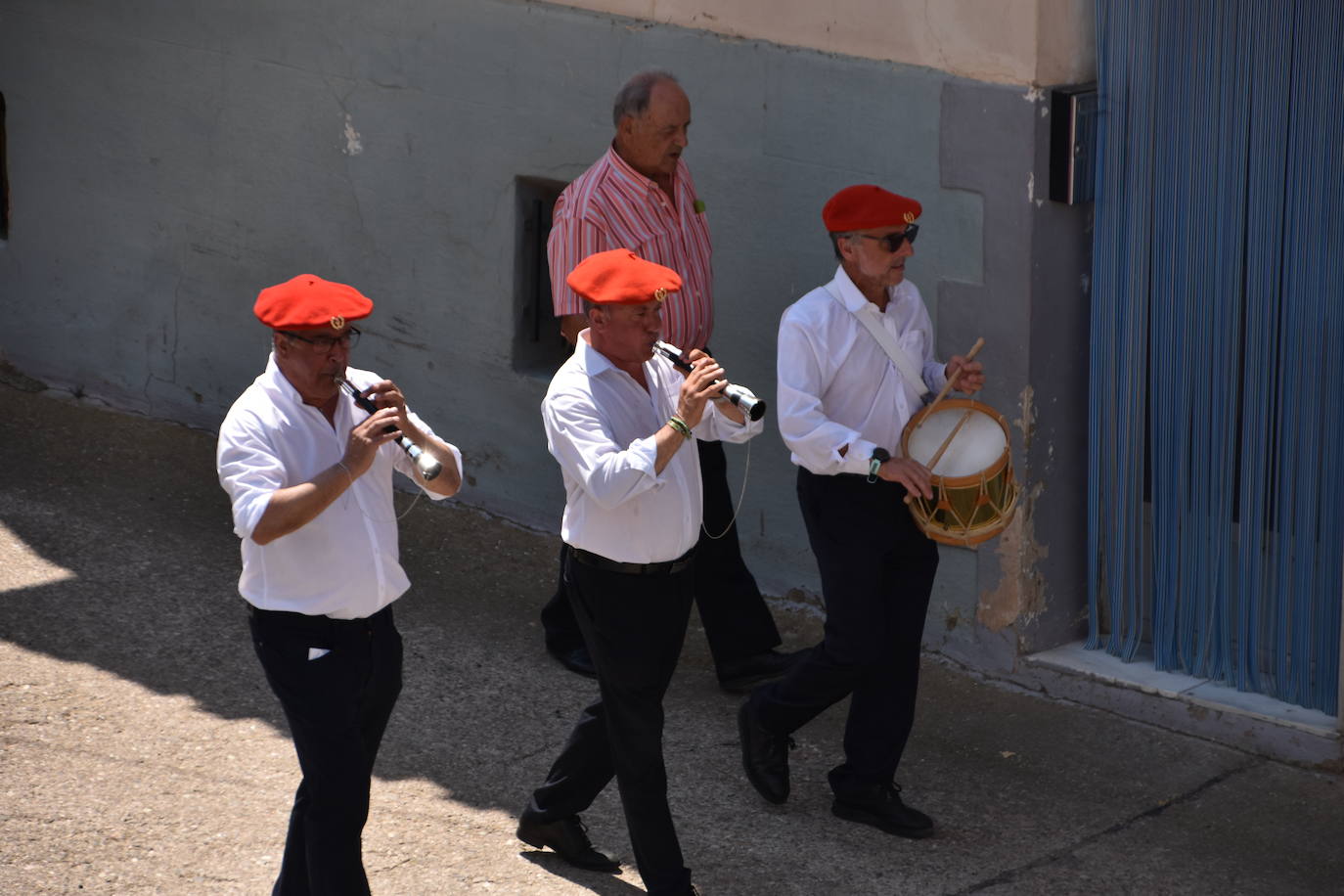 Procesión de la Virgen de la Antigua en las fiestas de Ausejo