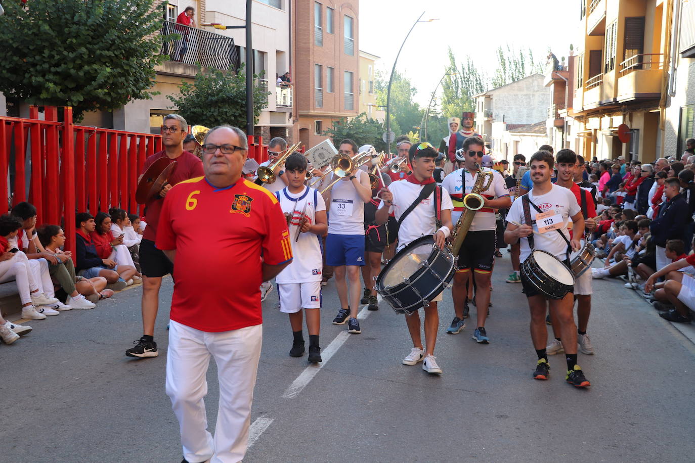 El desfile de carrozas, en imágenes