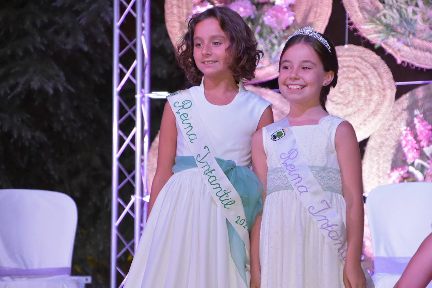 Proclamación de la reina de las fiestas de Aldeanueva