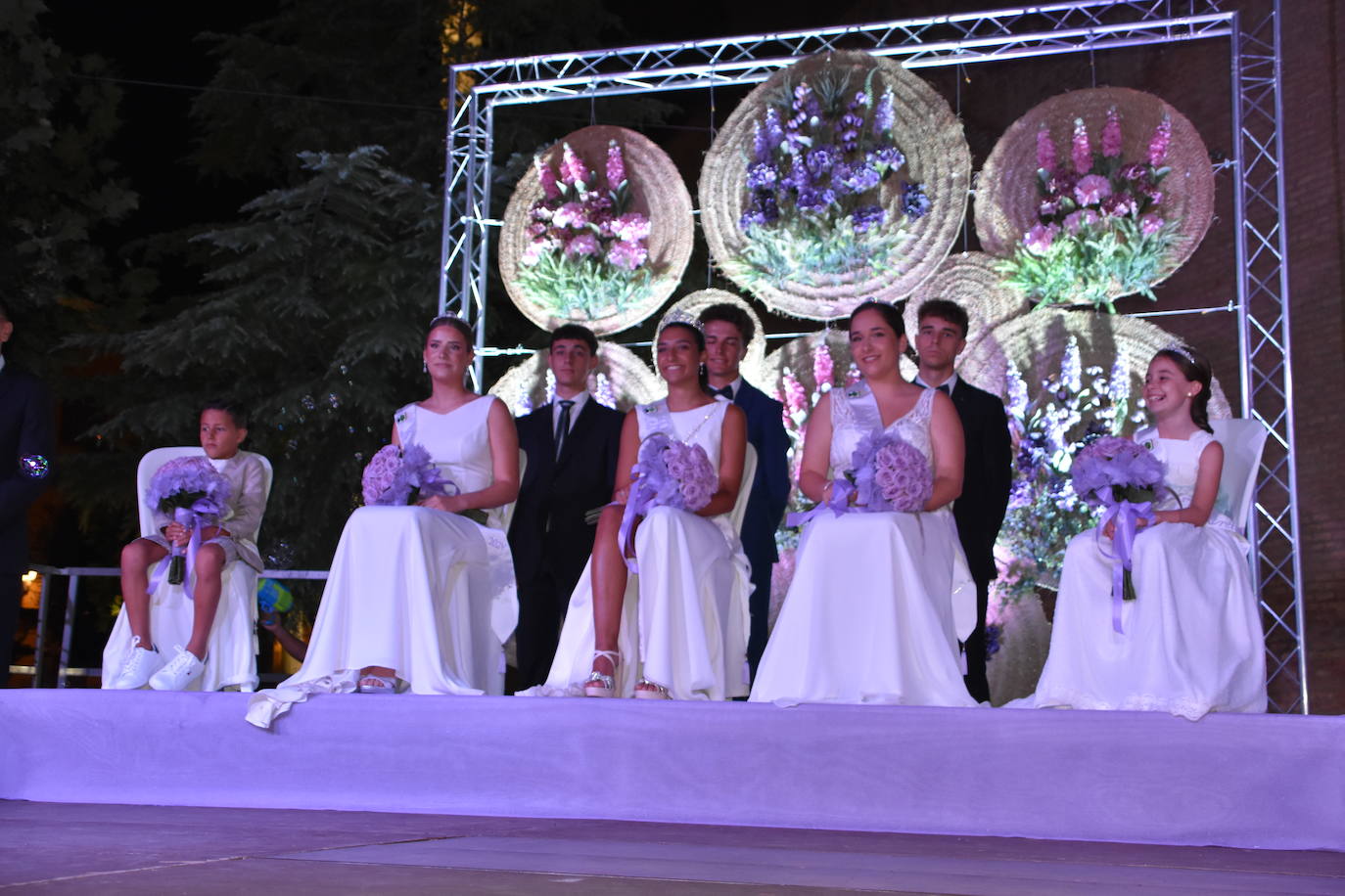 Proclamación de la reina de las fiestas de Aldeanueva