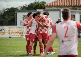 Jugadores del varea celebran un gol en semifinales.