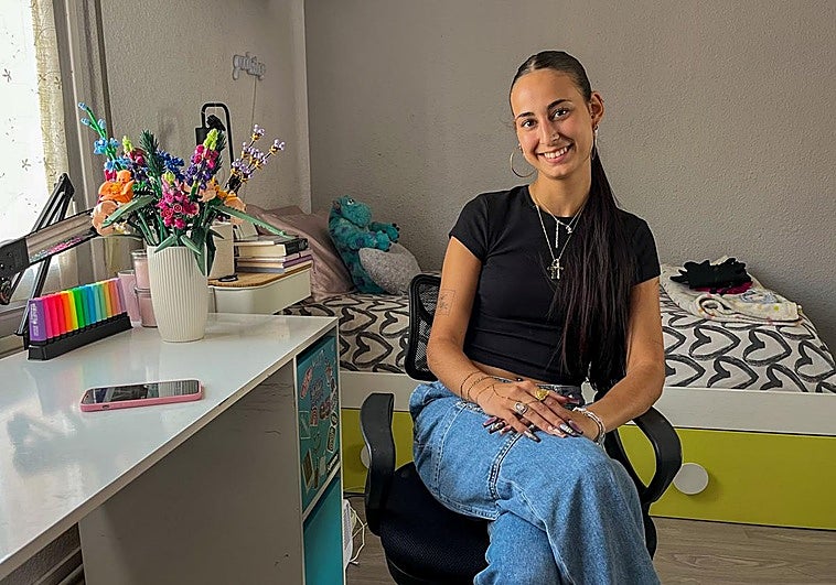 Alba Porras afronta el reto de emanciparse mientras estudia y trabaja.