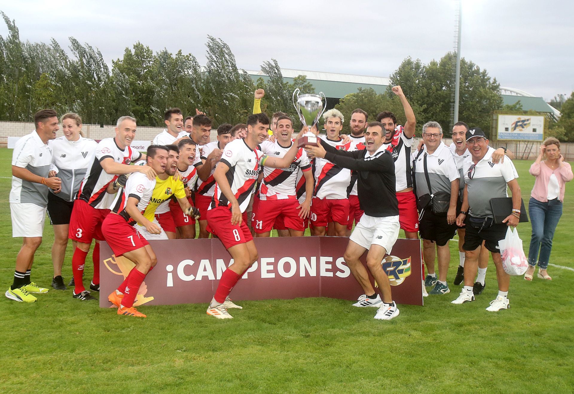El Varea gana la Copa Federación