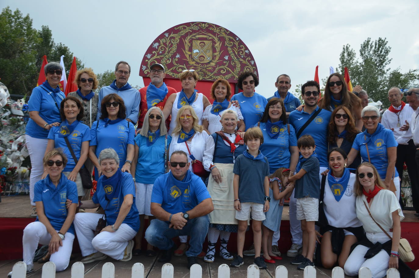 Las imágenes de la ofrenda de flores a los patronos en Calahorra