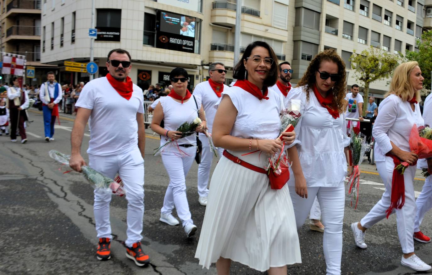 Las imágenes de la ofrenda de flores a los patronos en Calahorra