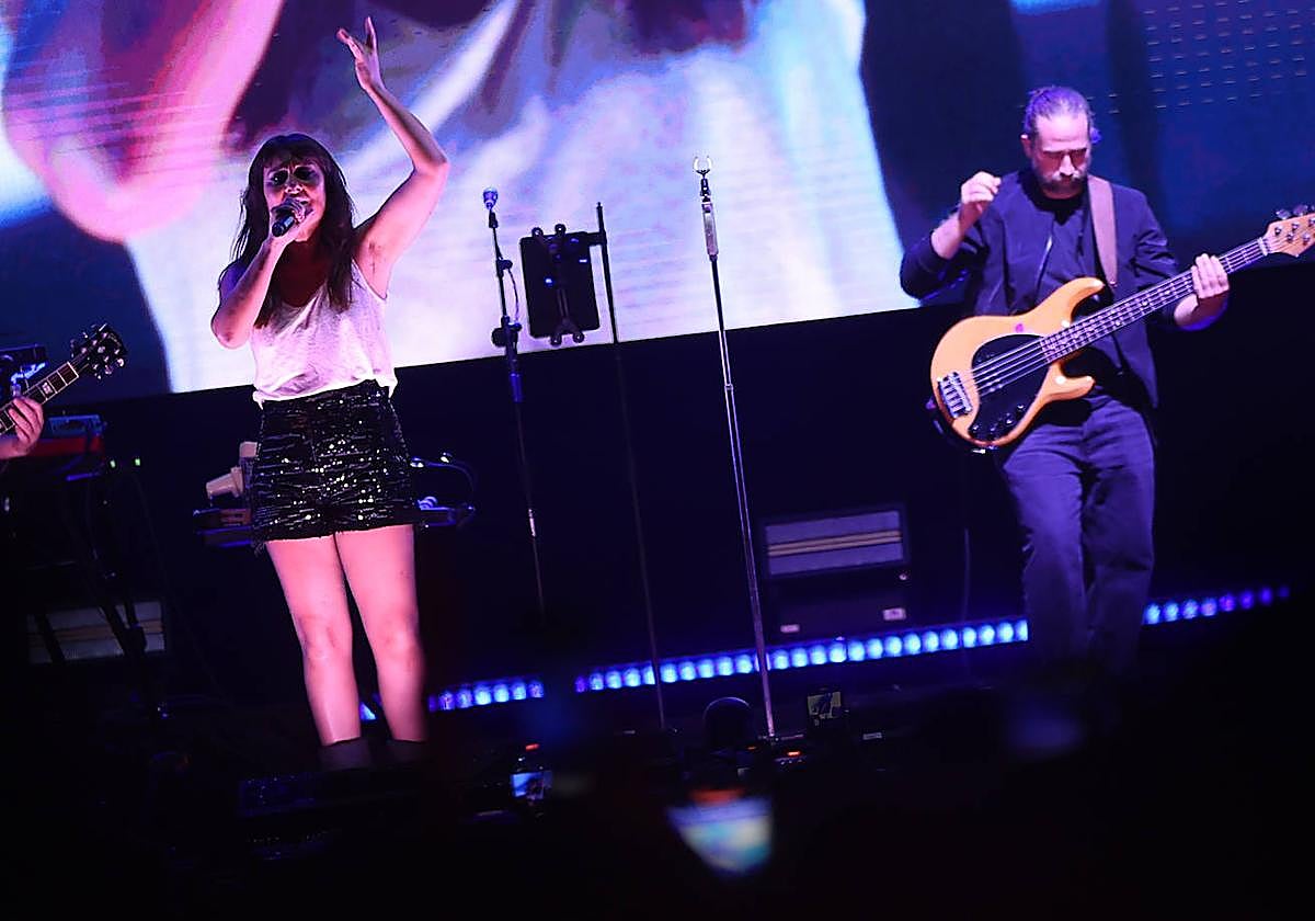 Amaral, durante su actuación el sábado en el Muwi.