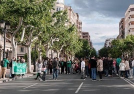 Protesta de los profesores ante el Palacio de Gobierno.