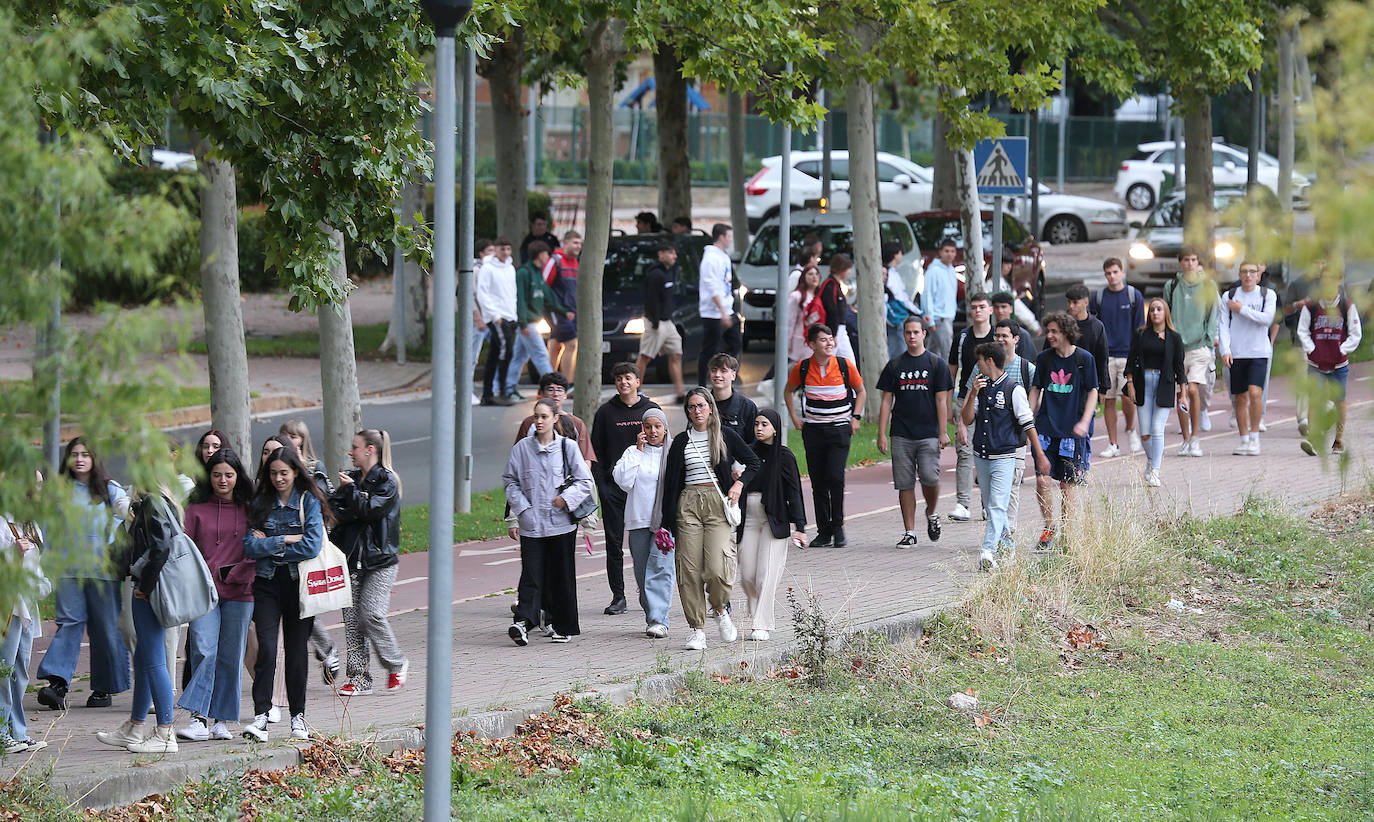 La UR da la bienvenida a sus nuevos alumnos