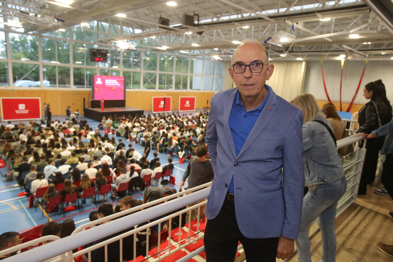 La UR da la bienvenida a sus nuevos alumnos