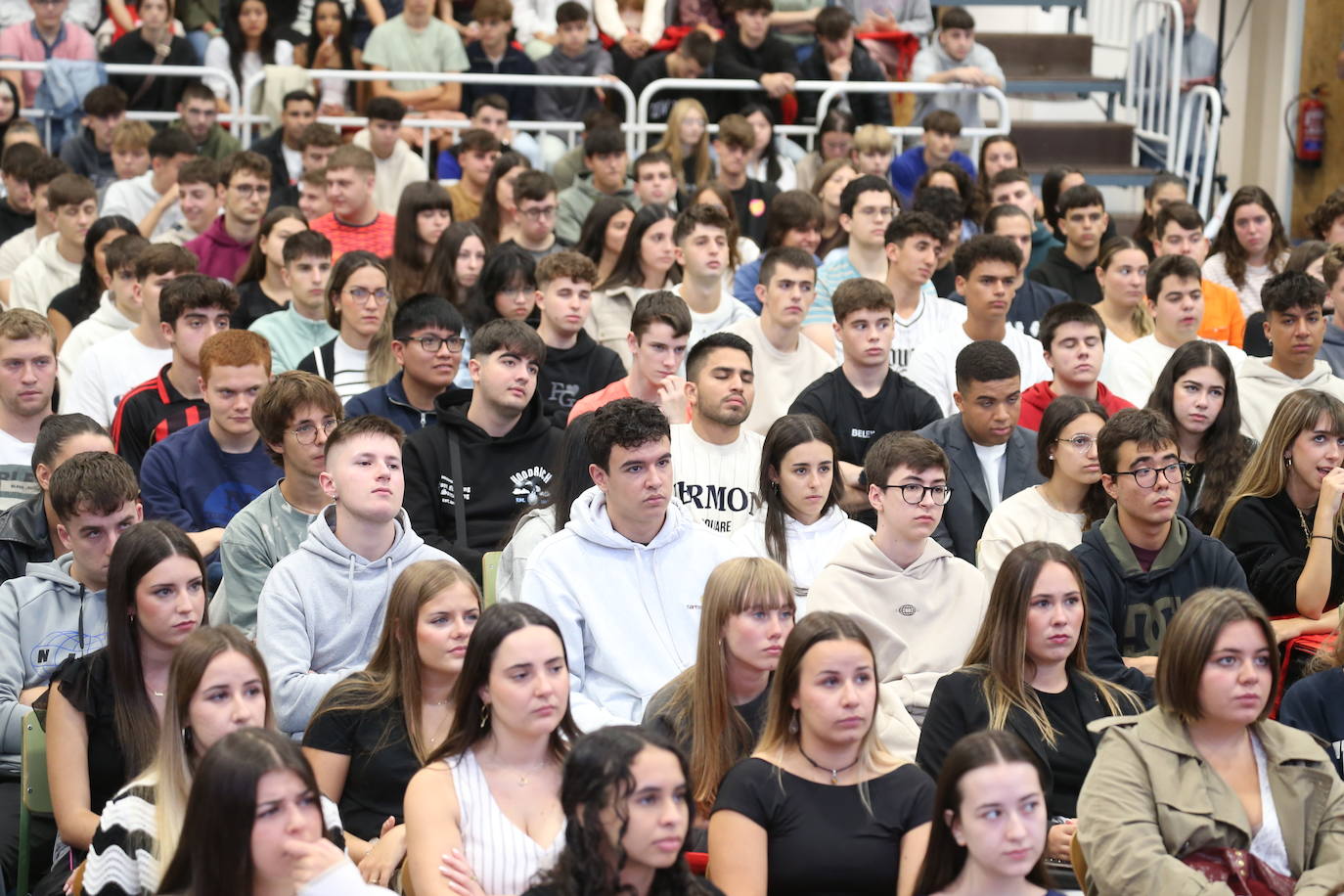 La UR da la bienvenida a sus nuevos alumnos
