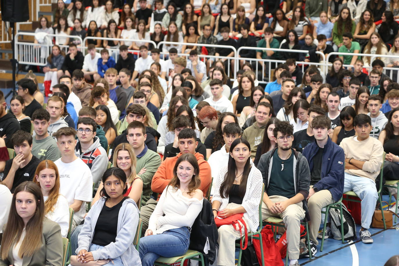 La UR da la bienvenida a sus nuevos alumnos