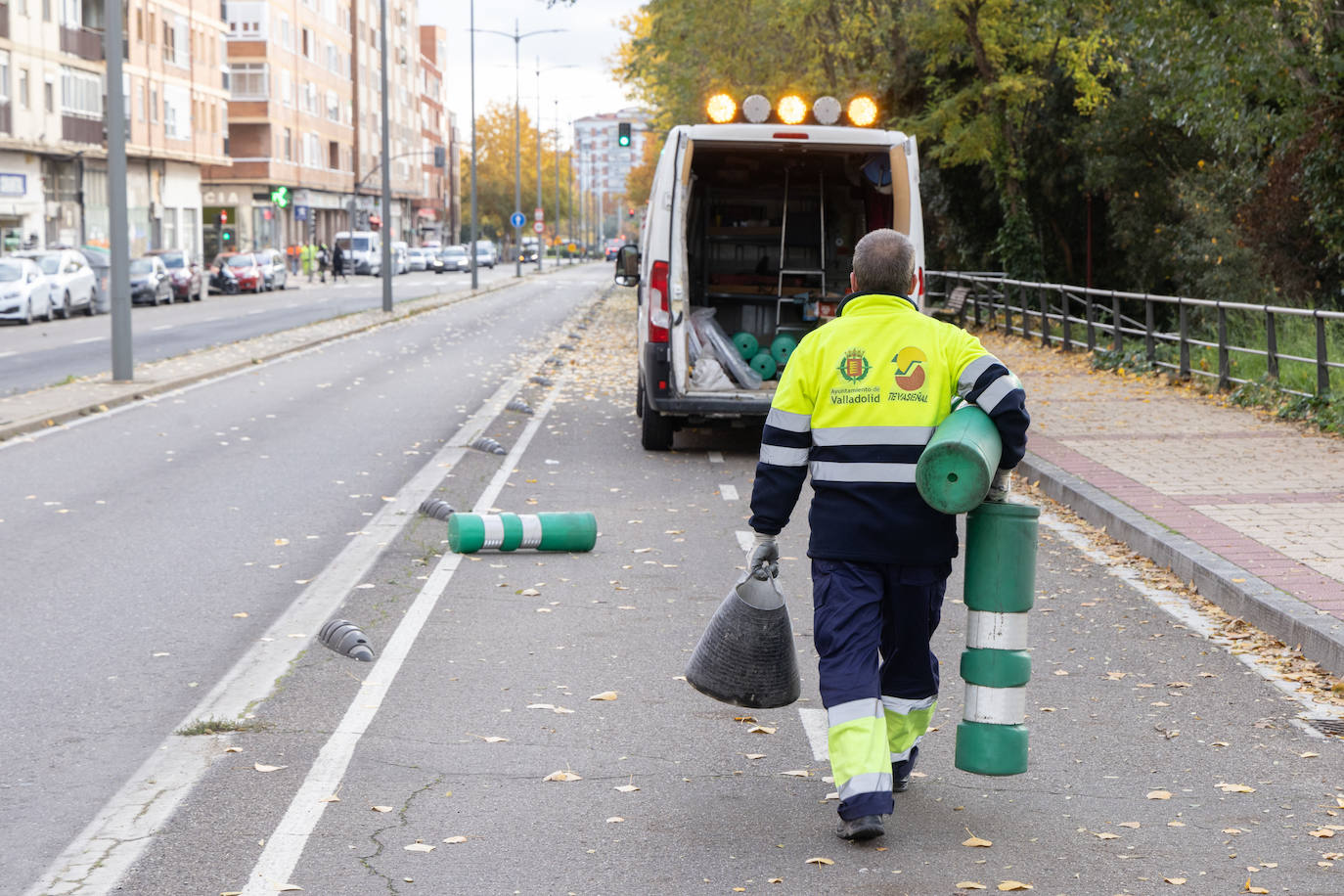 Valladolid, la ciudad de la que el actual ministro fue alcalde, siempre ha estado en el foco, si bien la eliminación de dos importantes carriles bici (caso de Isabel la Católica o de avenida de Gijón), así como su construcción inicial, se llevó a cabo con partidas del Presupuesto Local.