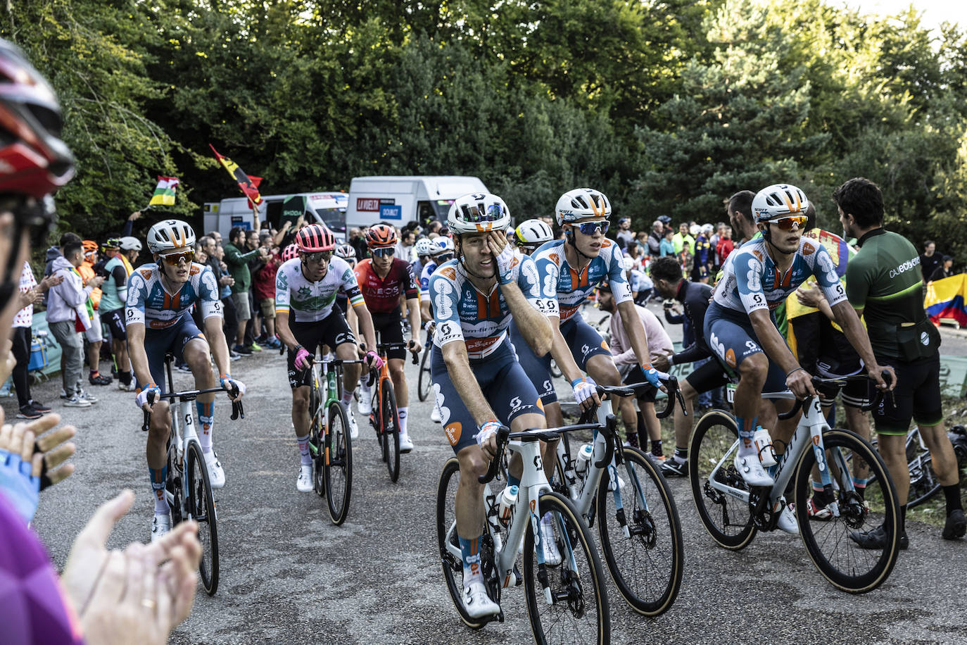 Las mejores fotos del paso de La Vuelta por Moncalvillo