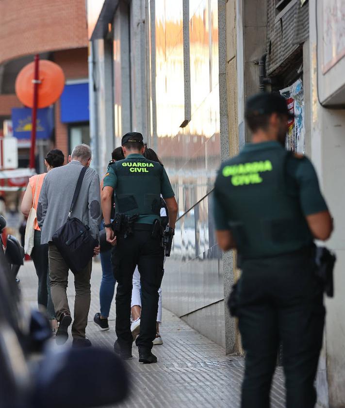 Imagen secundaria 2 - Conmoción en Haro por el crimen de un hombre durante las fiestas