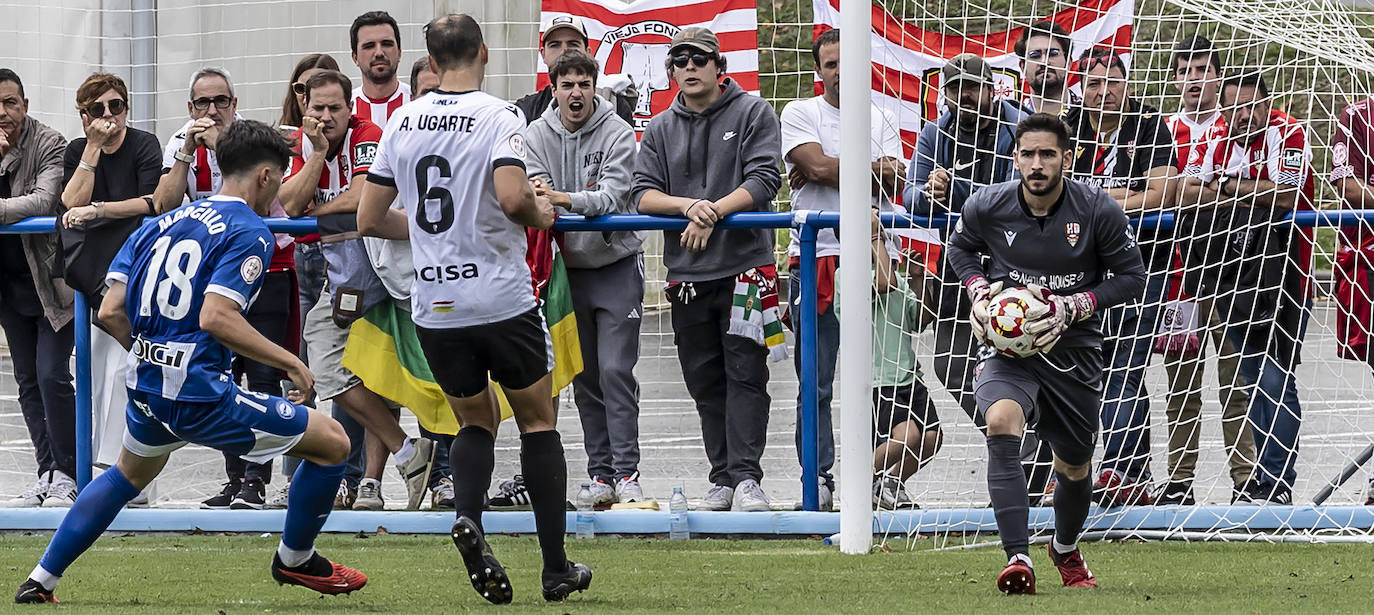 El encuentro Alavés-UD Logroñés