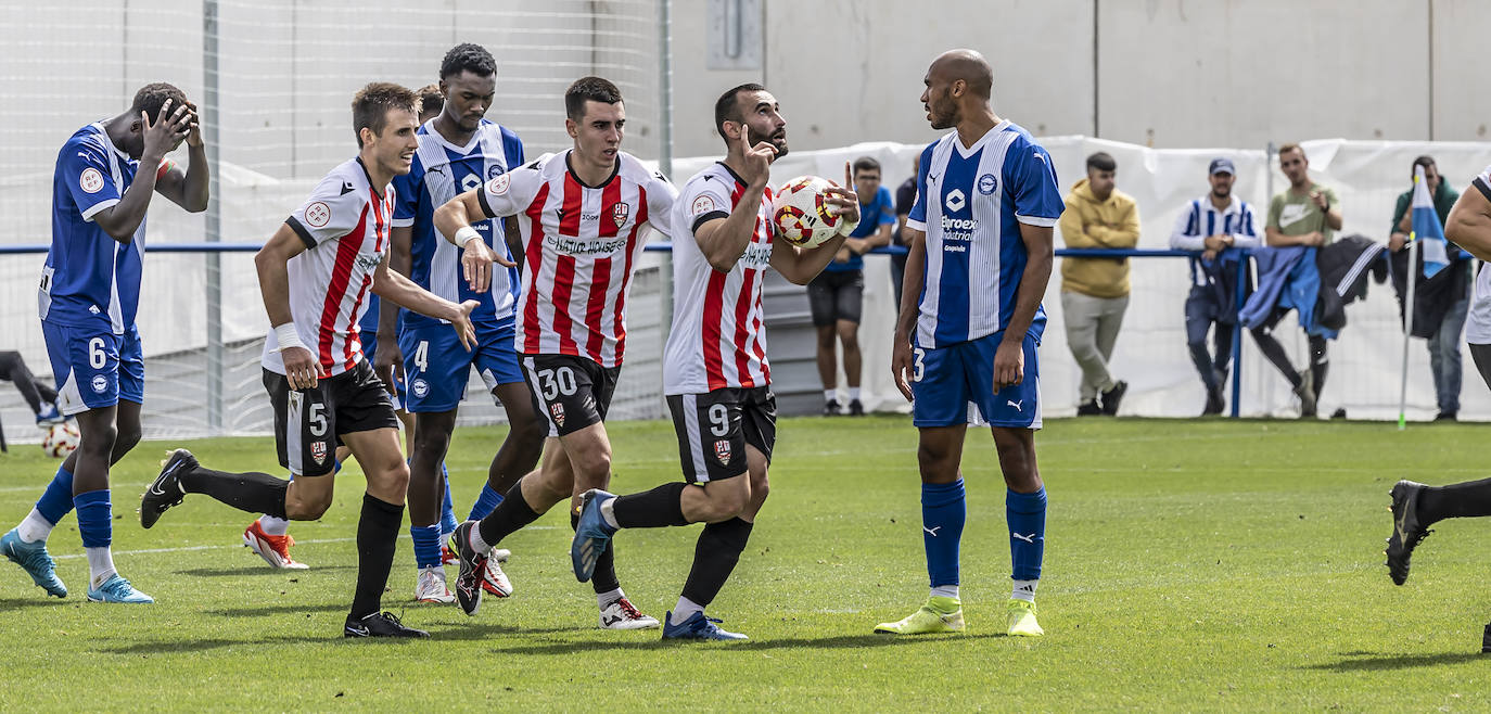 El encuentro Alavés-UD Logroñés