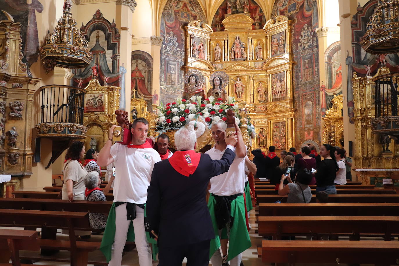 Autol celebra la bendición del primer mosto y champiñones