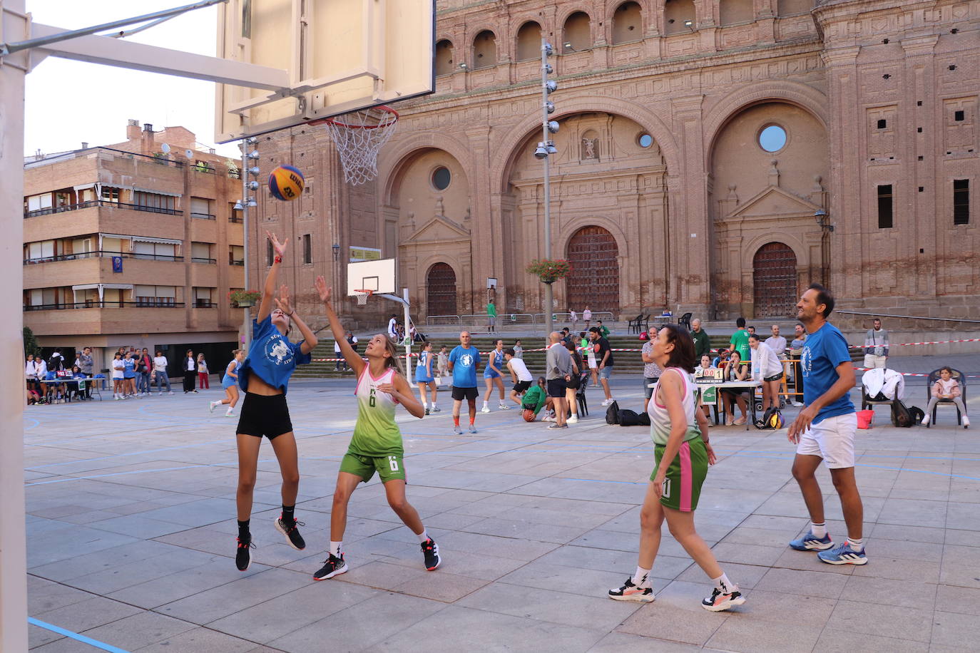 Alfaro celebra sus fiestas del Burgo