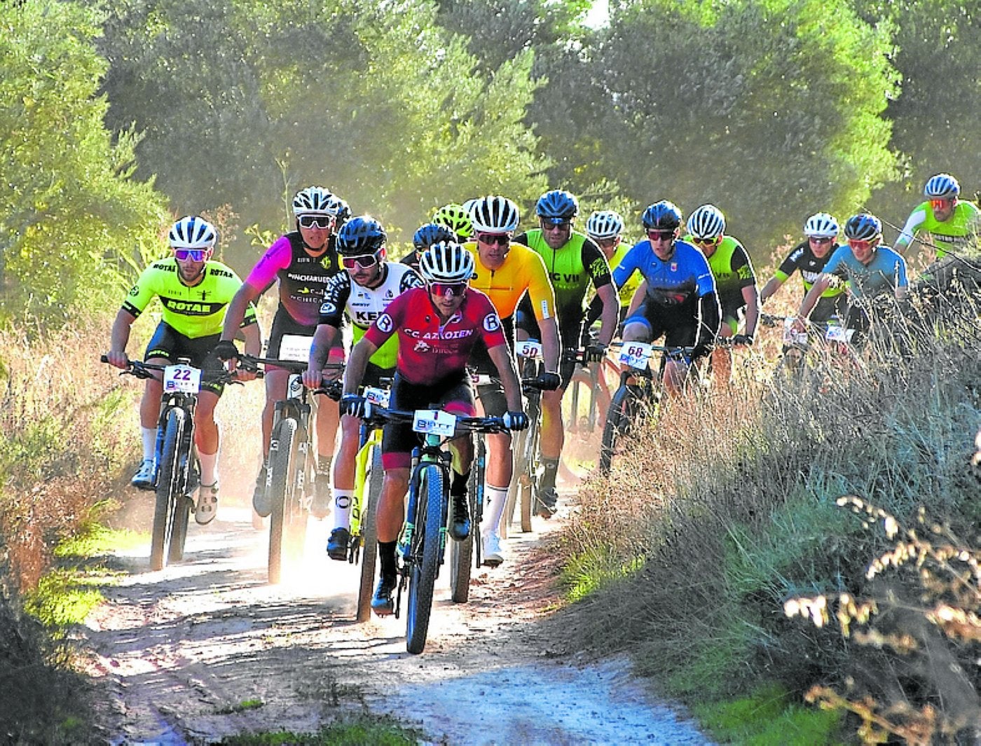 Cruz y Calleja ganan en Calahorra