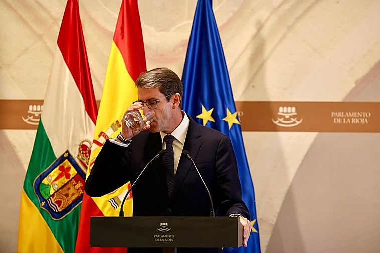 Capellán, durante su comparecencia en el Parlamento