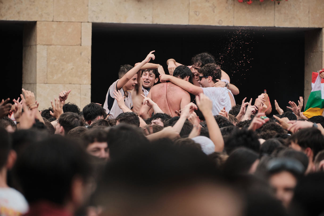 El ambientazo del cohete