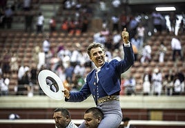 Pablo Hermoso de Mendoza, en uno de sus últimos triunfos en la plaza de toros de Logroño.
