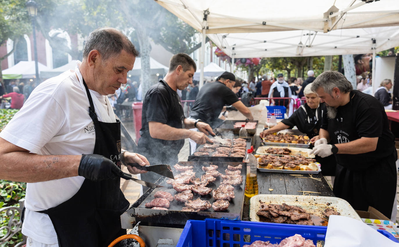 Salchichón, pimientos, huevos, chuletas... todas las degustaciones el día de San Mateo