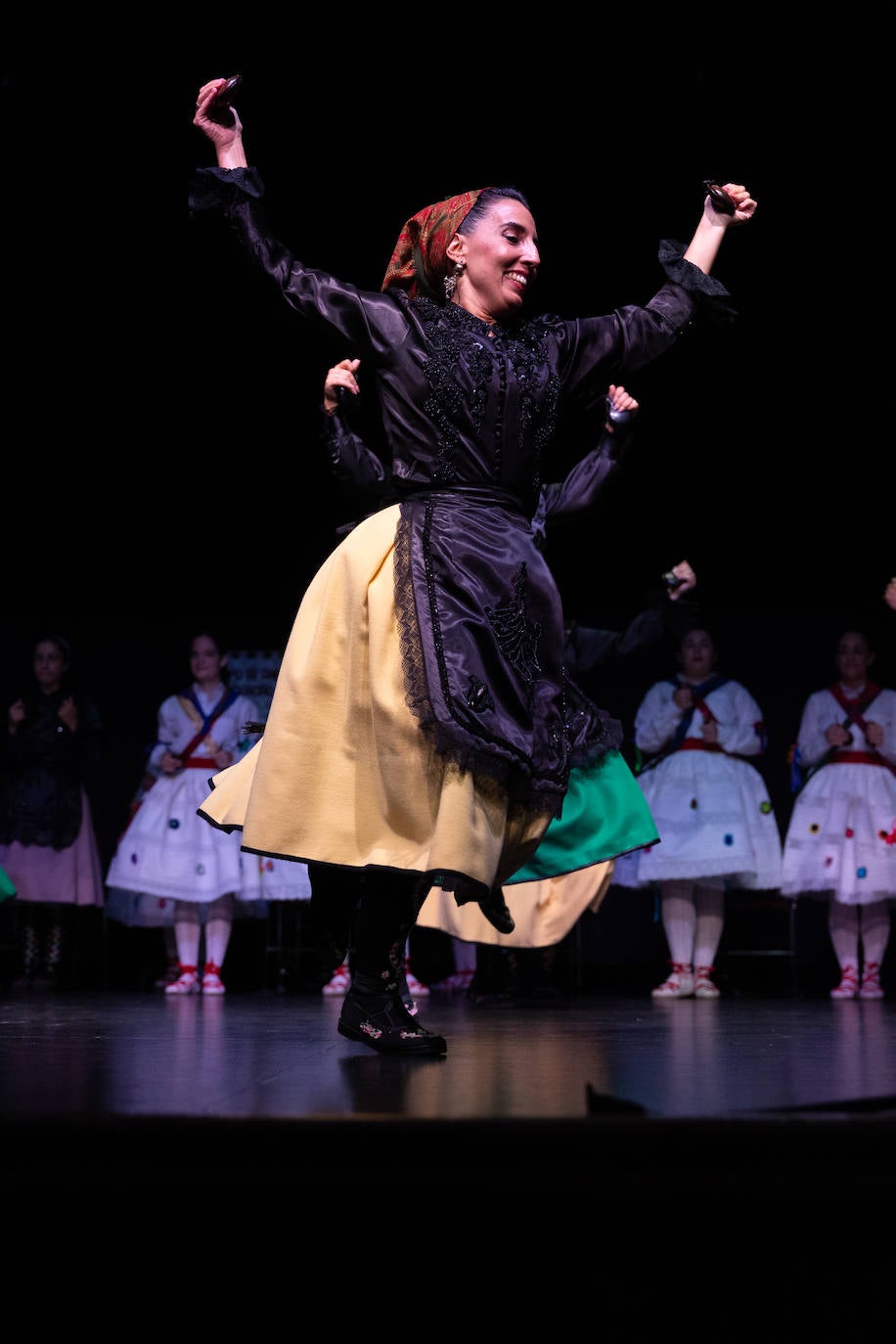 La lluvia no puede con la danza